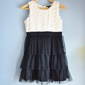 Black & White Floral Ruffle Dress Size 14
